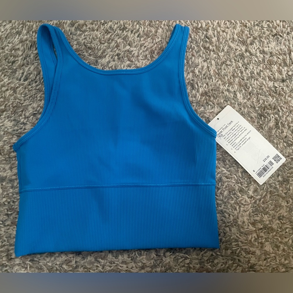 ** Lululemon Power Pivot Tank size M Medium women’s athletic top NWT NEW